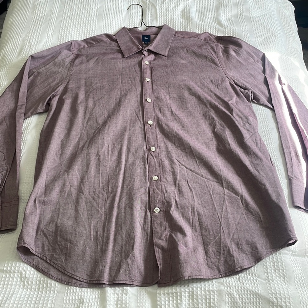 Men’s Gap long sleeve button down dress shirt XL